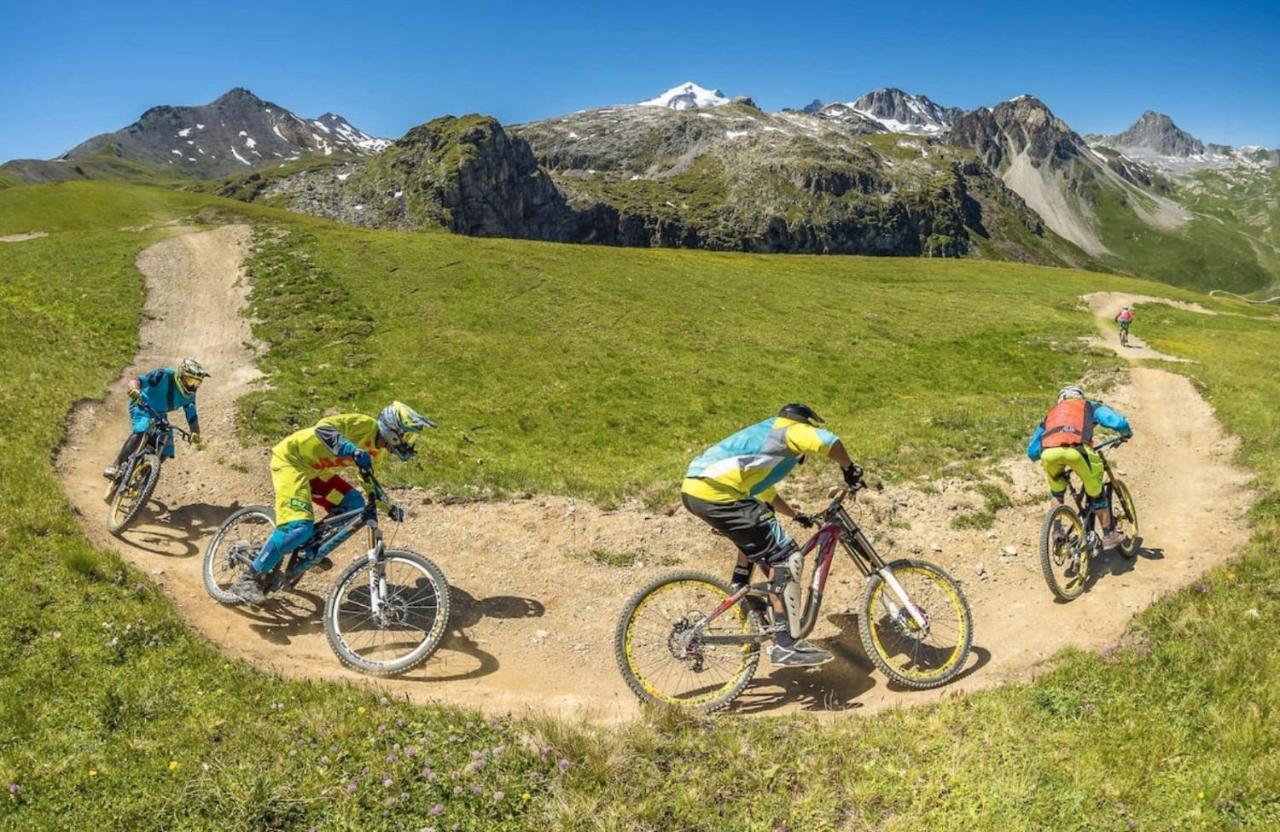Apartamento Au 3ème Ciel - Vue Lac&montagnes - Proche Pistes - Idéal 2 Adultes + 2 Enfants Tignes
